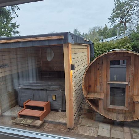 Luxe Boshuisje Met Prive Wellness & Jacuzzi Op De Veluwe เออร์เมโล ภายนอก รูปภาพ