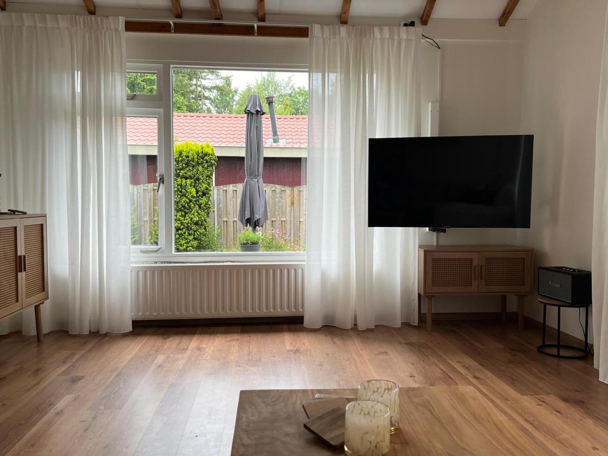 Luxe Boshuisje Met Prive Wellness & Jacuzzi Op De Veluwe เออร์เมโล ภายนอก รูปภาพ